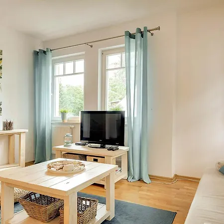 By The Sea - Nadmorski By Renters Apartament